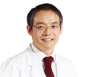 오상윤 원장(아크로치과)