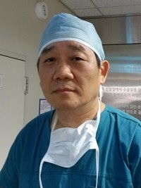 서울대치과병원 턱교정수술센터장 최진영 교수(구강악안면외과 전문의)