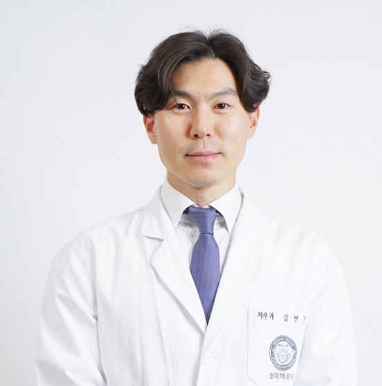 경희대학교치과병원 임현창 교수(치주과)