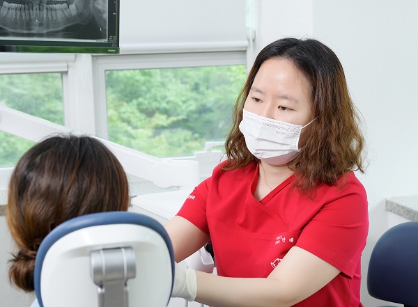 박혜지 교수(강동경희대학교치과병원 구강내과)<br>