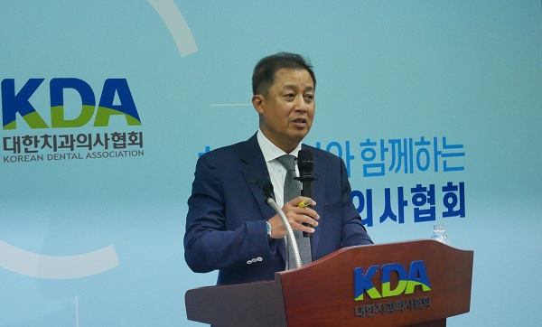 강정훈 총무이사