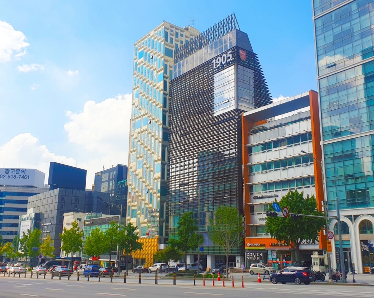 고려대의료원의 ESG 활동을 주도하고 있는 사회공헌사업본부가 위치한 청담 고영캠퍼스 전경. 고대의료원은 ESG 본격 실천에 대한 상징적 의미로 본부를 강남 한복판에 배치시켰다. [사진=고려대의료원 제공]